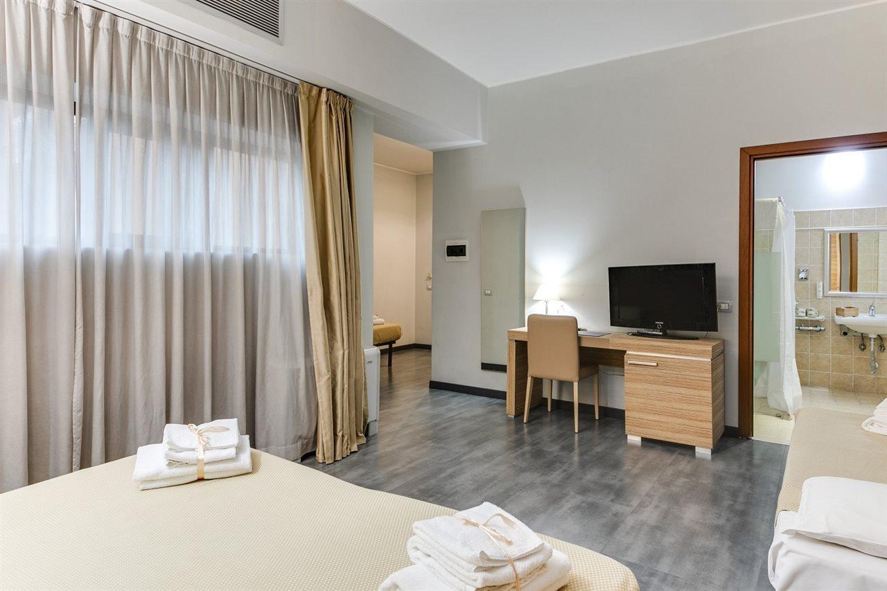 Hotel Area 4*
