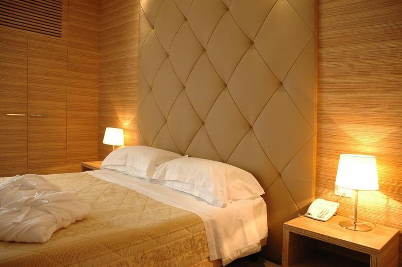 Area Hotel 4*